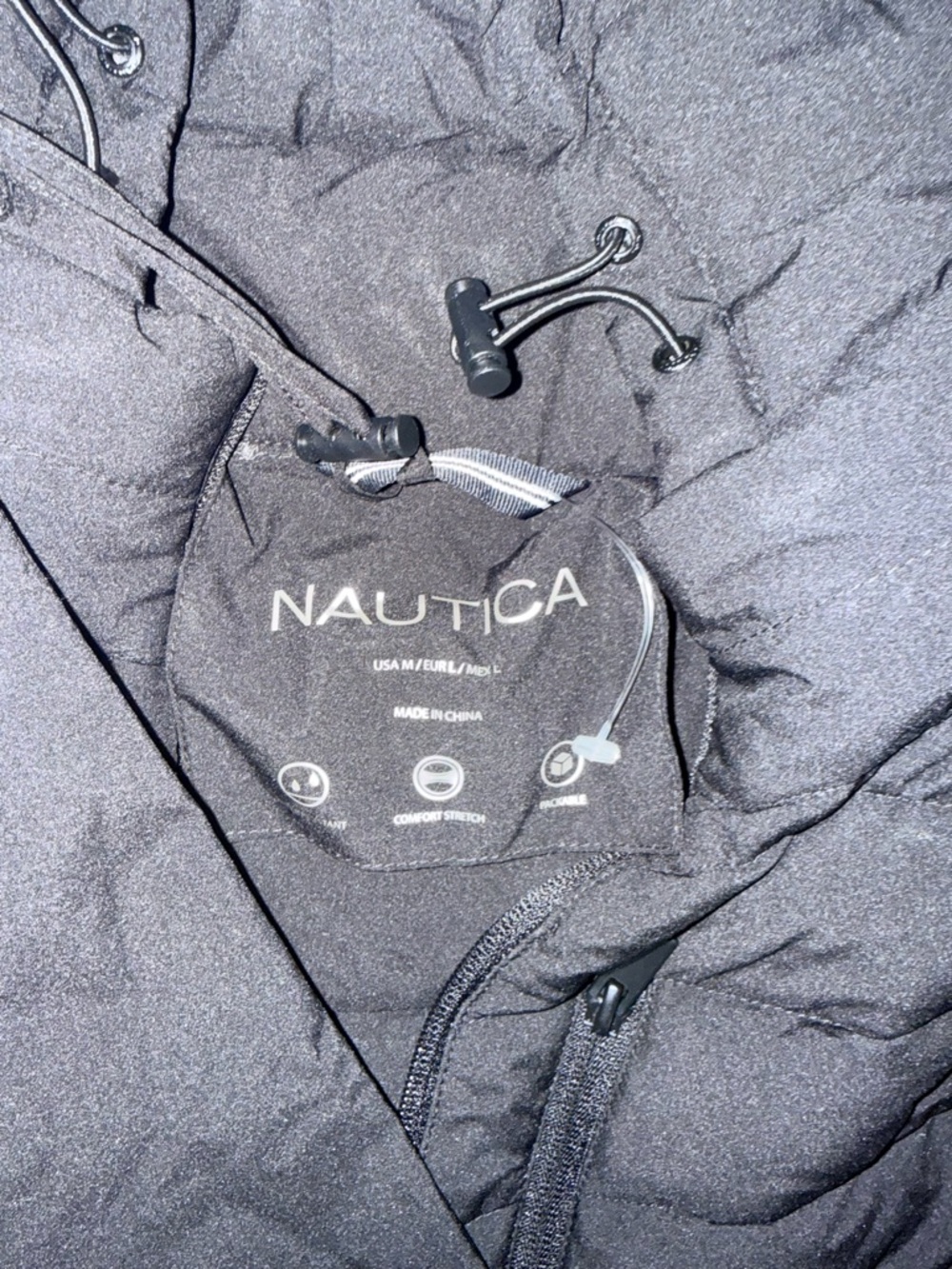 Nautica women’s Black Quilted Hooded Puffer Jacket - Picture 6 of 6